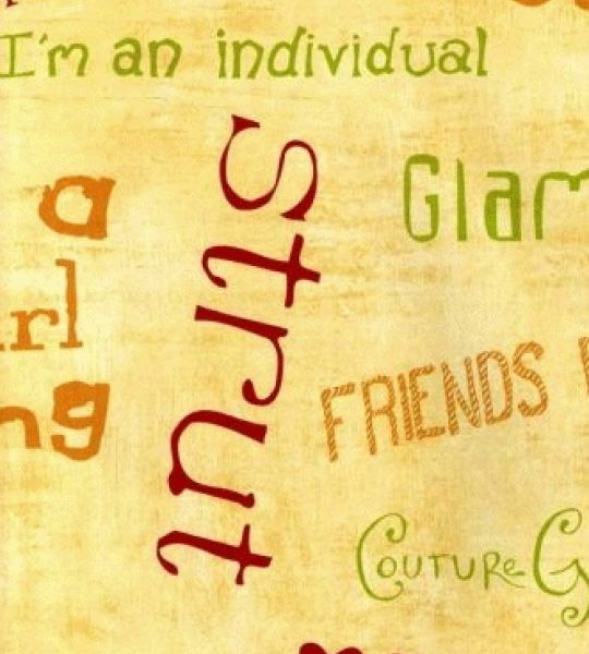 stenska tapeta z napisi - rumena